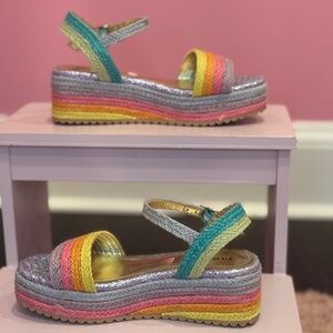 Steve Madden Girls Rainbow Platform Sandals